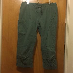 Patagonia wmn Sz 8 cotton gusseted climbing capris